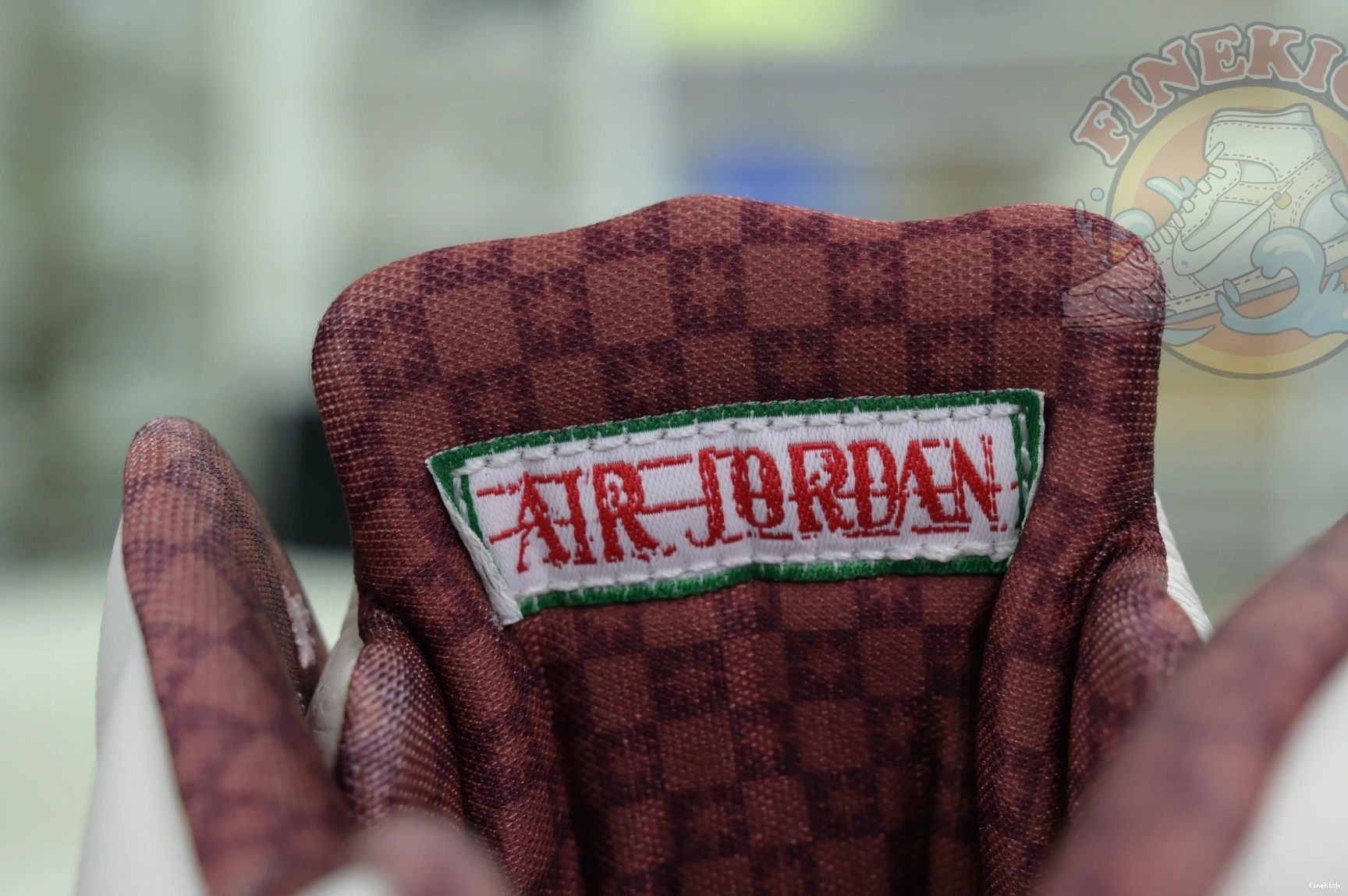 GRITO” Air 5“EL Jordan Jordan 0301